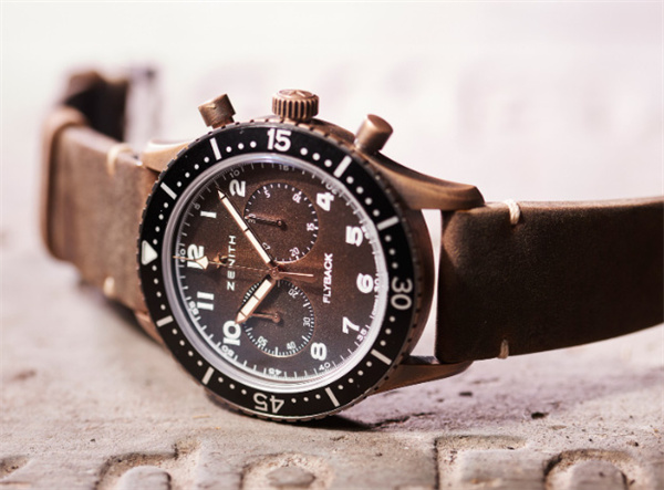 真力时手表调日期的正确方法